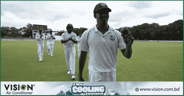 মোটির ঘূর্ণিতে কাবু জিম্বাবুয়ে, দিনভর ওয়েস্ট ইন্ডিজের দাপট